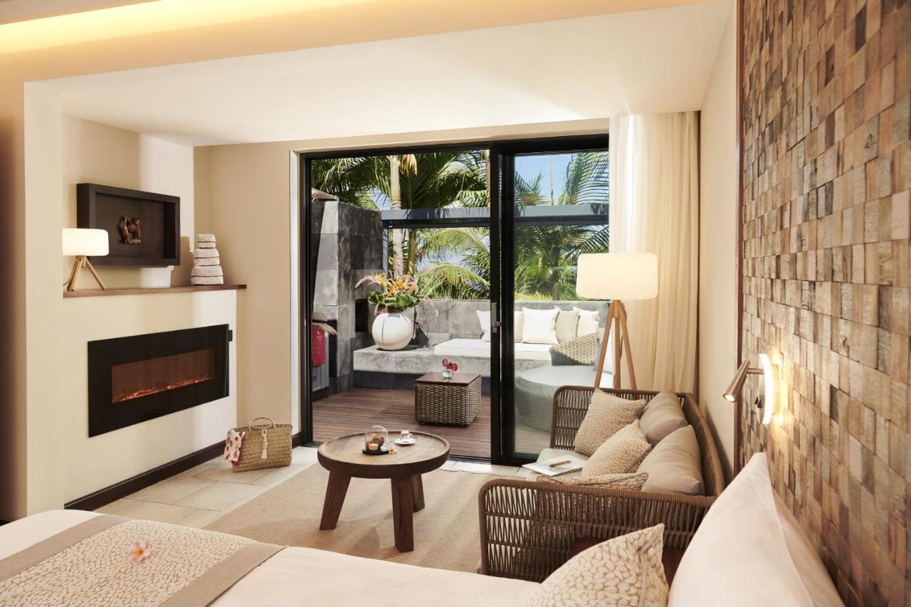 Palm Hotel & Spa Petite-Ile Exterior photo